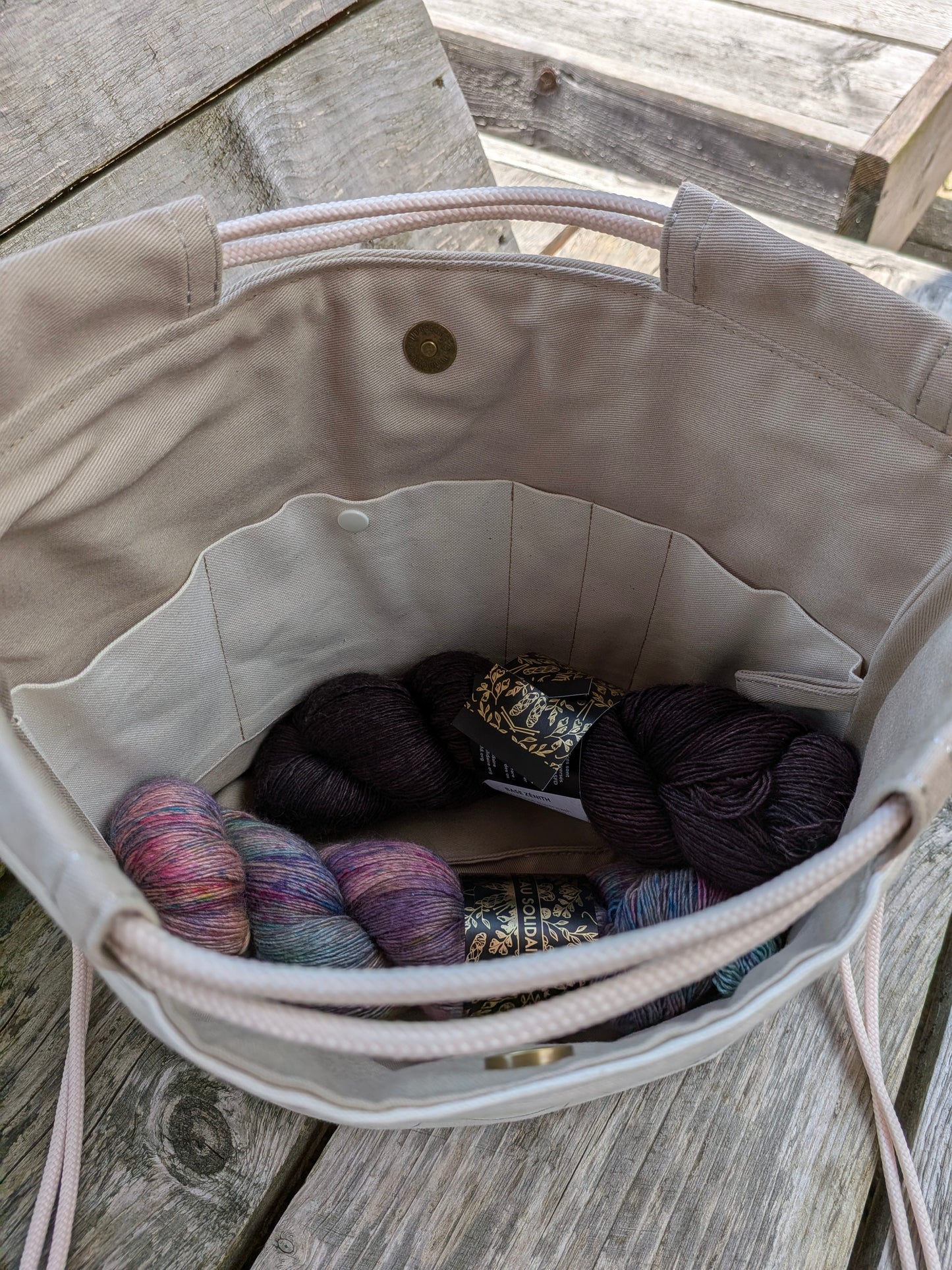 Le sac Sororité - Fleurs - Beige