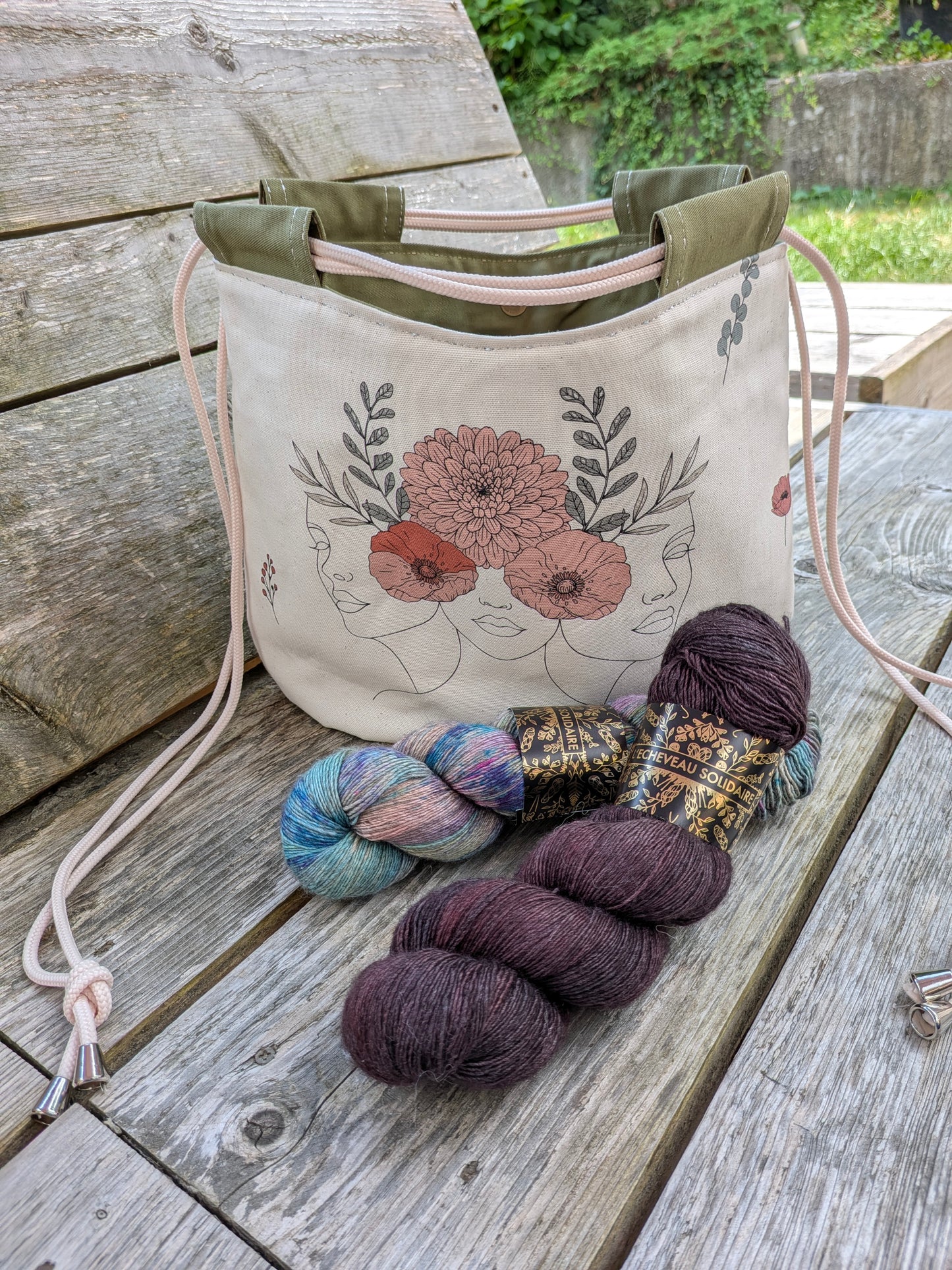 Le sac Sororité - 3 Femmes - Kaki