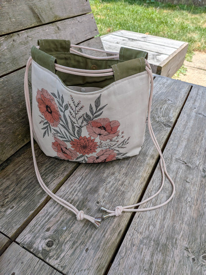 Le sac Sororité - Fleurs - Kaki