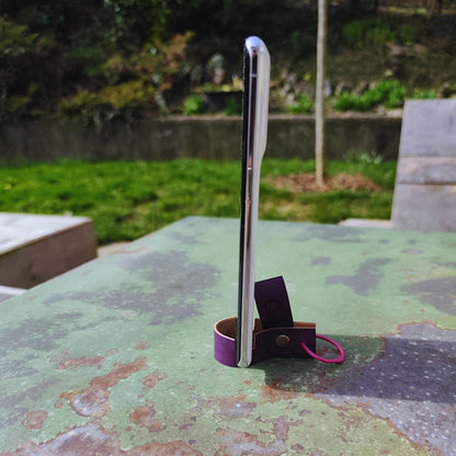 L’Astuce Nomade – support téléphone en cuir