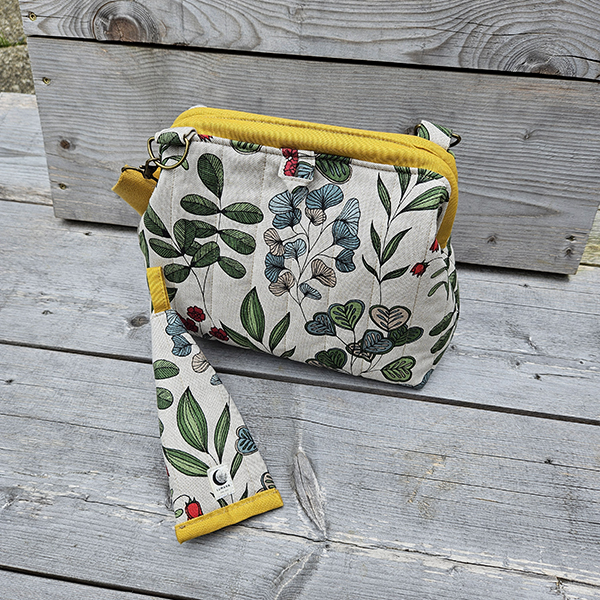 Collection Signature Avril - Sac et trousse modèle D