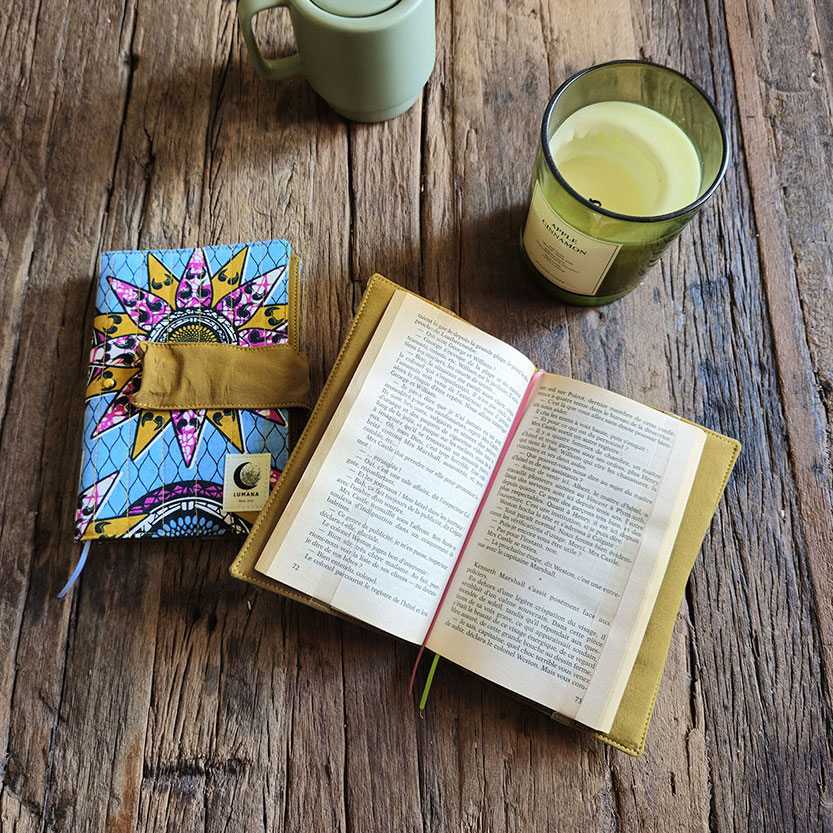 Créer votre étui à livre ouvert - L'étui qui tient votre livre ouvert